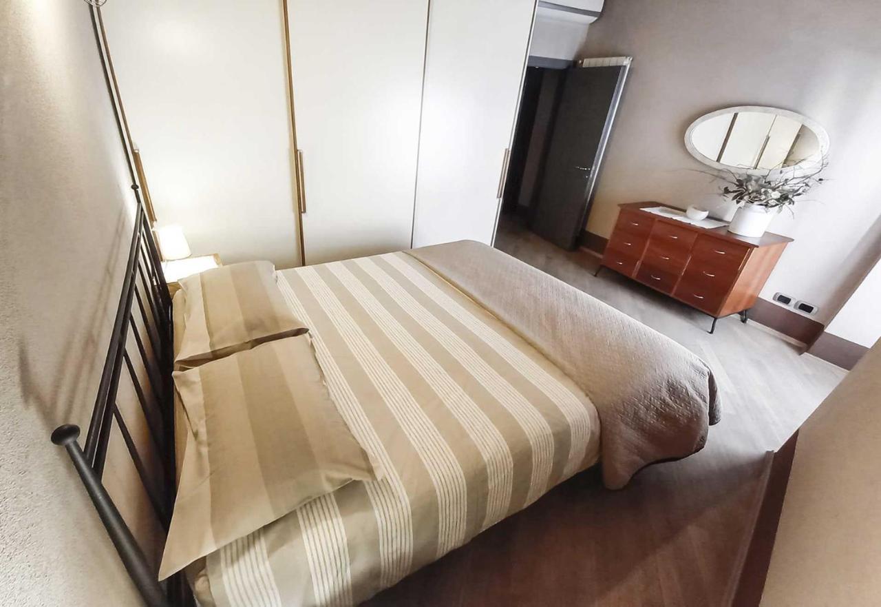 Case Vacanze Ai Burattini Adrara San Rocco Kültér fotó
